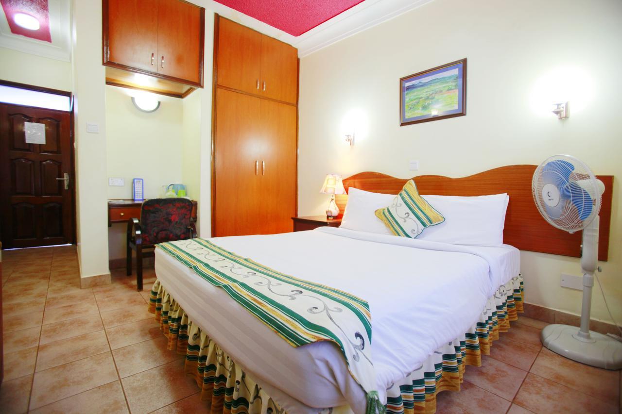 Shangri-La Hotel Muyenga Bugolobi Dış mekan fotoğraf